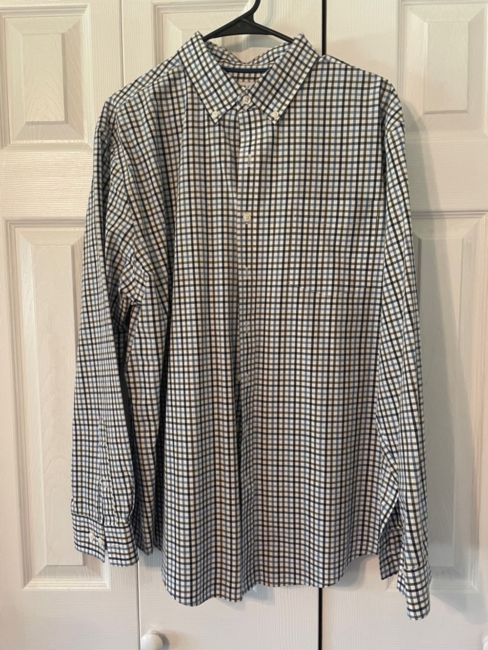 Croft & Barrow Navy and White Checked Button-Down Shirt